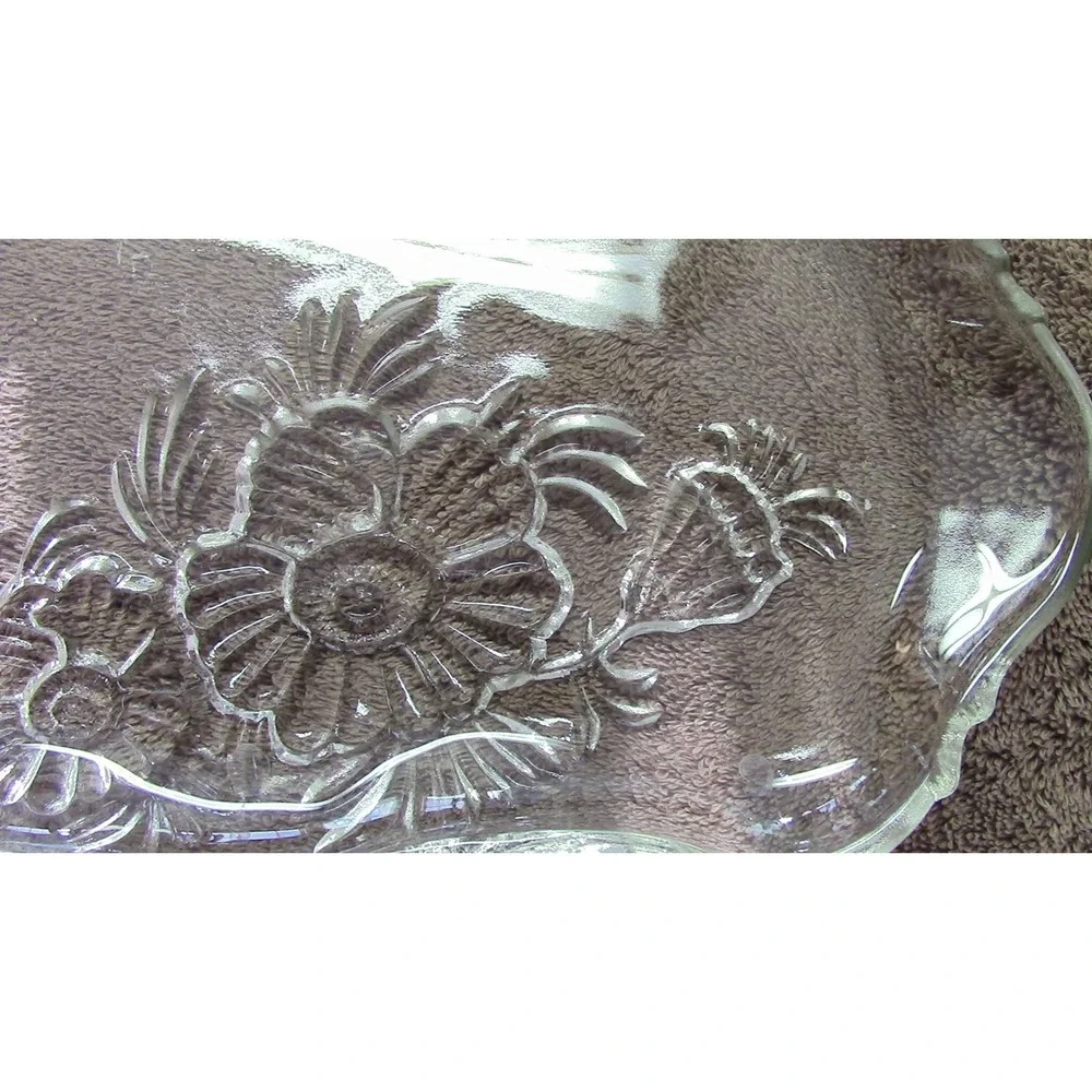 Vintage Jeanette Glass Co. Oblong Dresser/Serving Tray Camilla Pattern